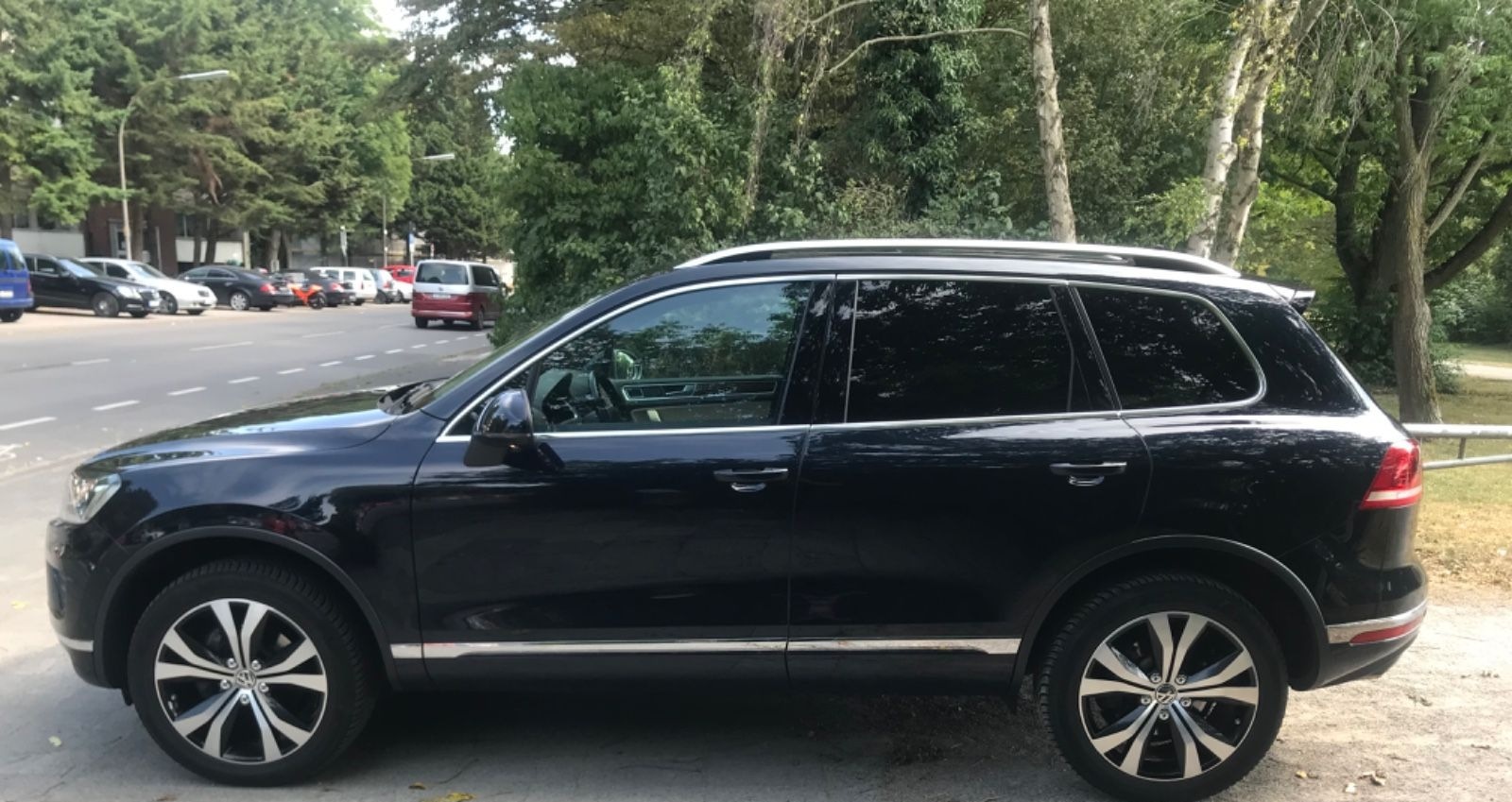 Volkswagen Touareg 3.0 V6 TDI SCR Exclusive Terrain Pano foto 2