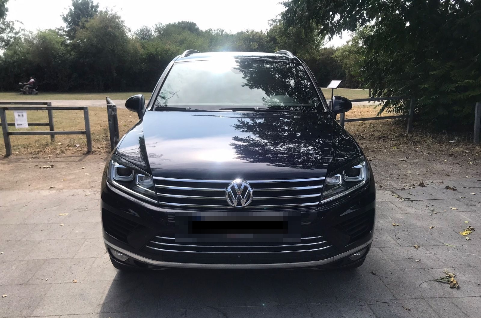 Volkswagen Touareg 3.0 V6 TDI SCR Exclusive Terrain Pano foto 4