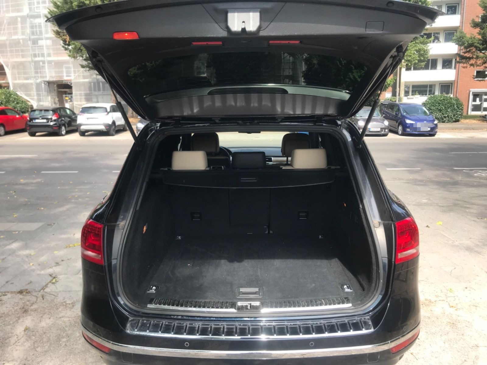 Volkswagen Touareg 3.0 V6 TDI SCR Exclusive Terrain Pano foto 6
