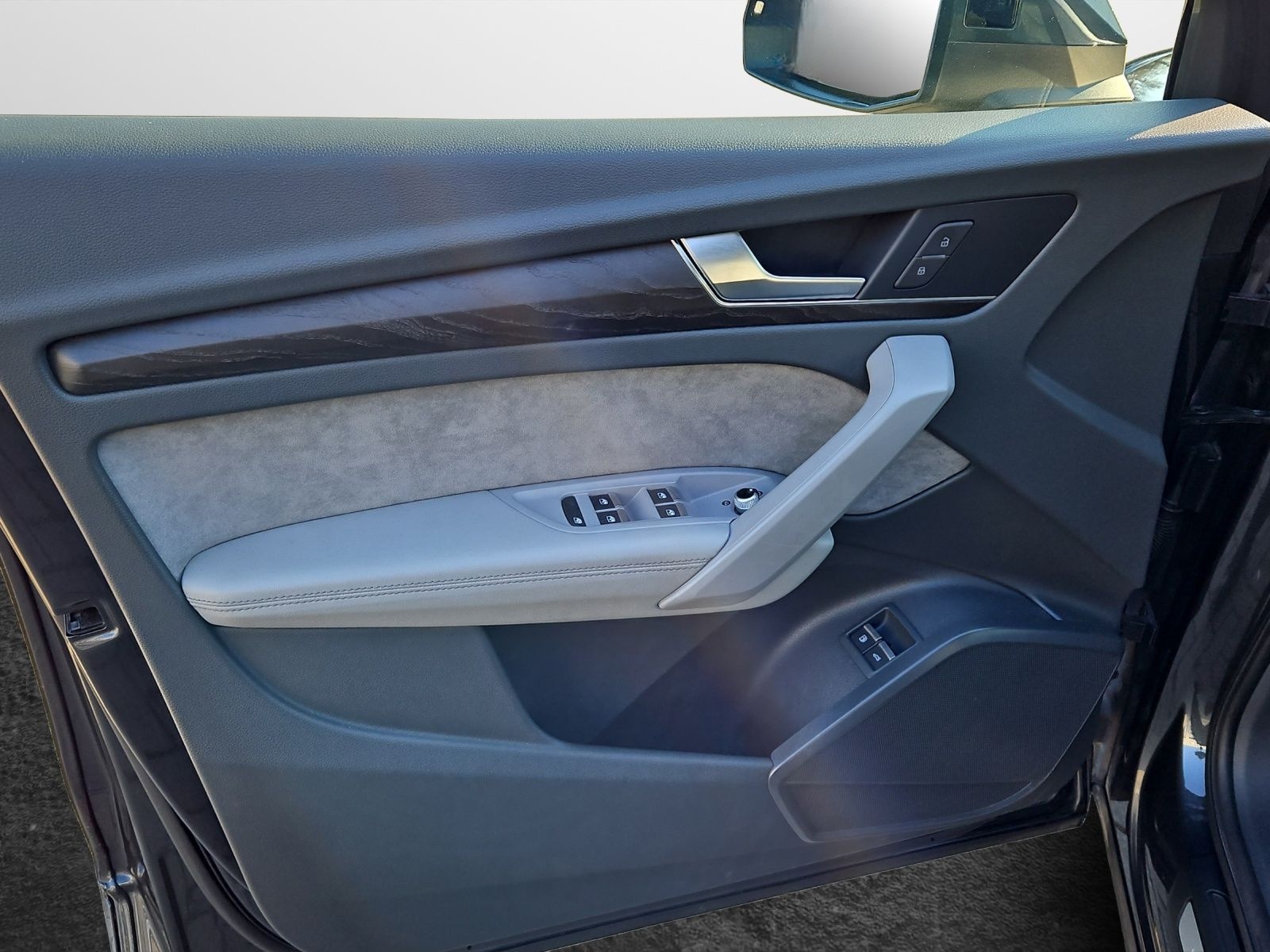 Audi Q5 TFSI 55 e quattro S tronic S-lineNaviPlus Mat foto 7