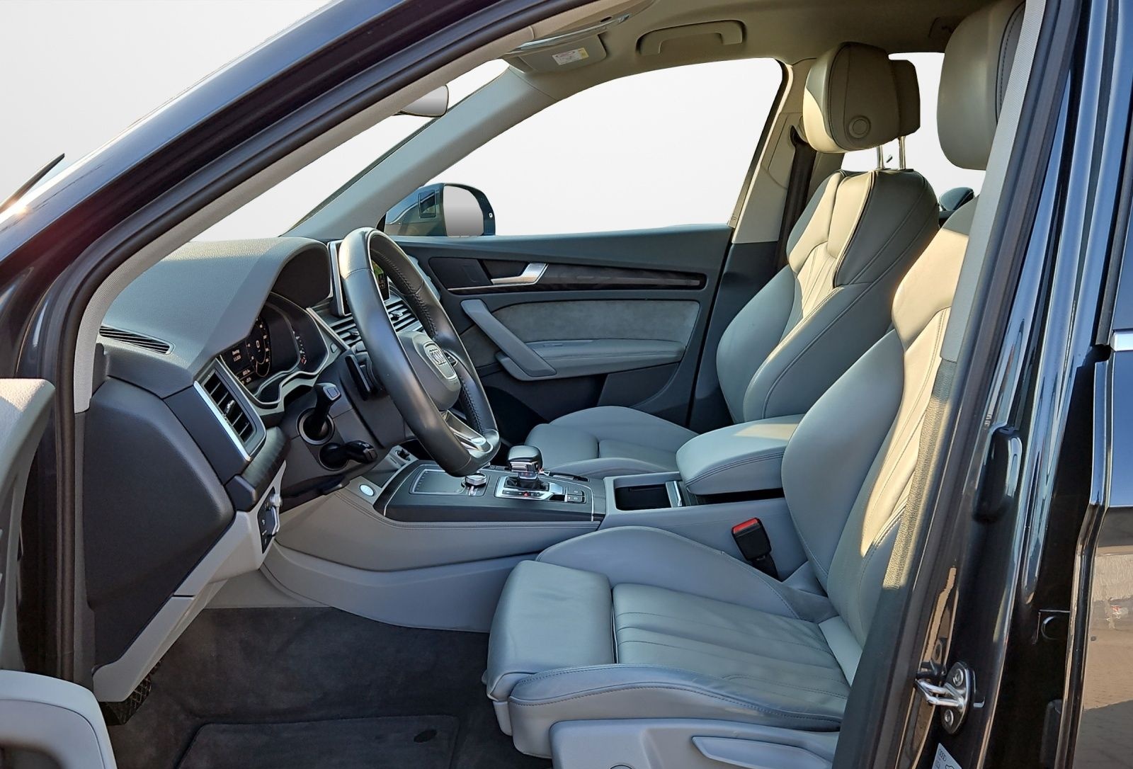 Audi Q5 TFSI 55 e quattro S tronic S-lineNaviPlus Mat foto 8