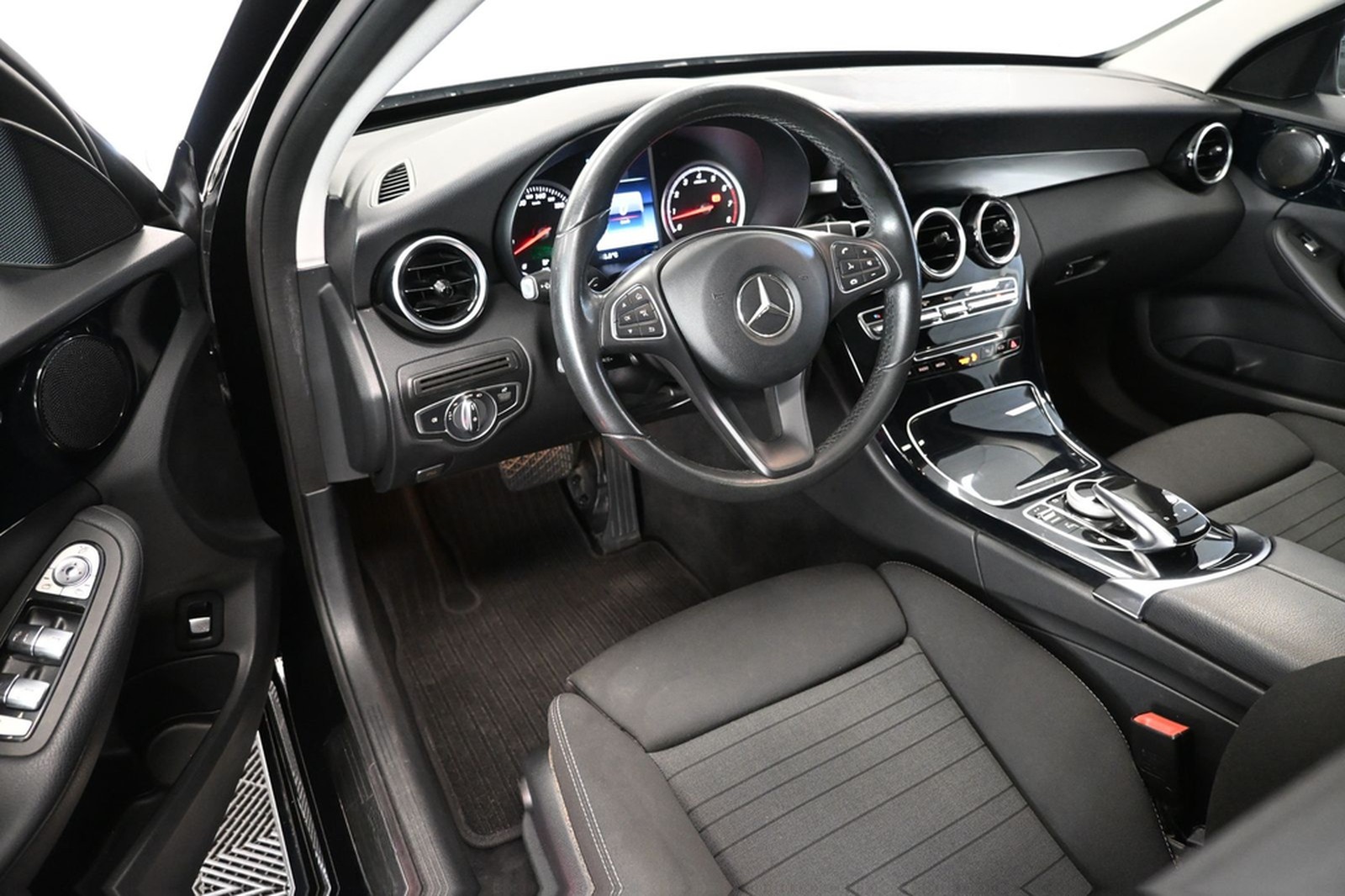 Mercedes-Benz C 200 T Avantgarde *AHK *KAMERA *LED *TOTWINKEL foto 13