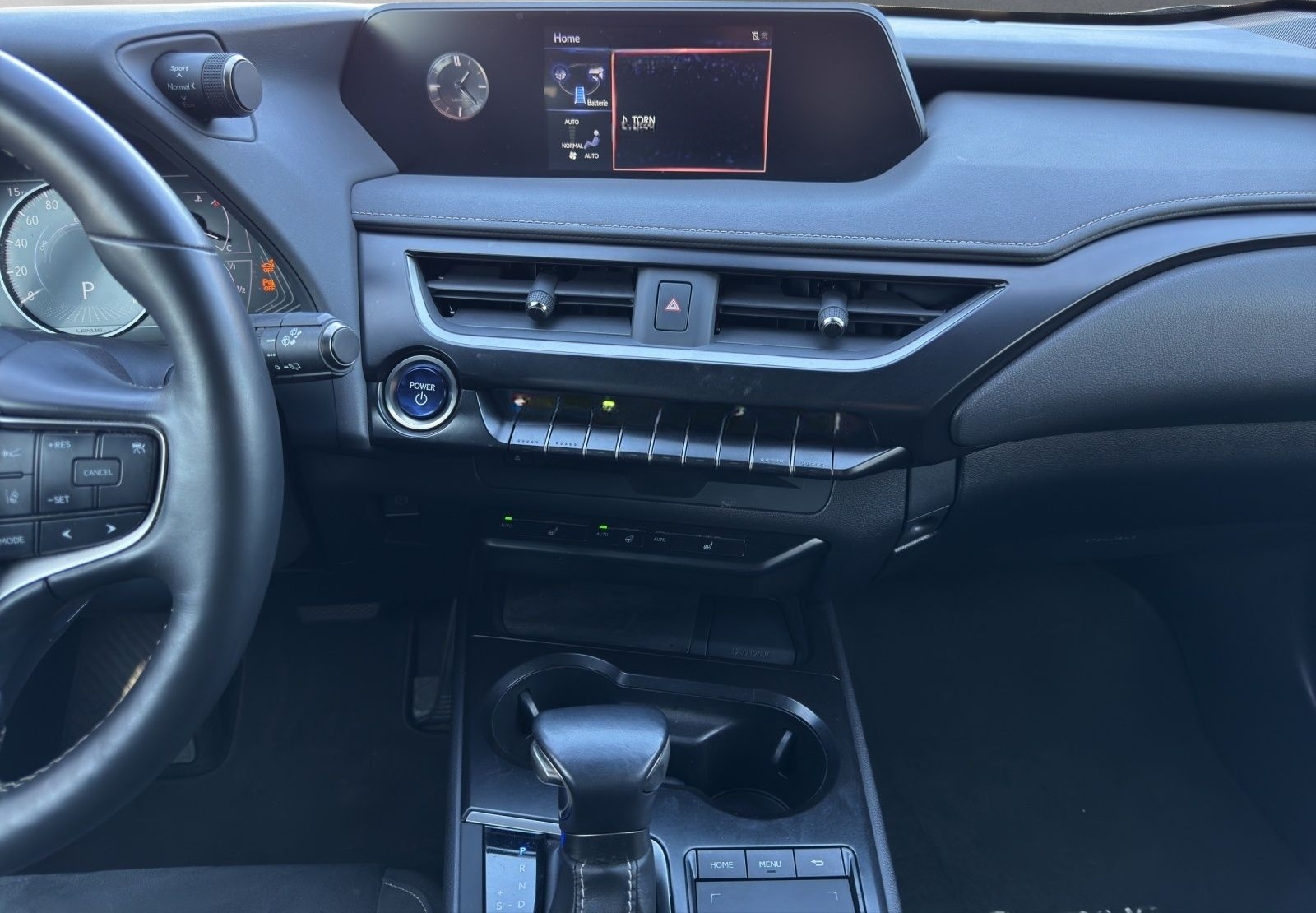 Lexus UX 250h Style SHZ Kamera Alu foto 14
