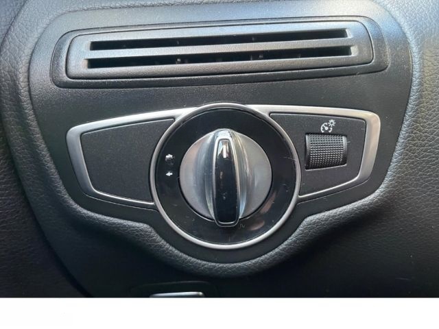 Mercedes-Benz C 200 Coupe AUTOMATIK LEDER NAVI GANZJAHRESREIFE foto 24