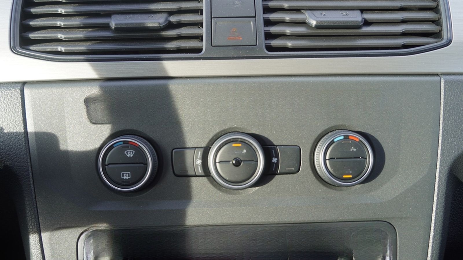 Volkswagen Caddy Maxi 1.4 TSI PDC 7-Sitzer AHK App-Connect foto 20
