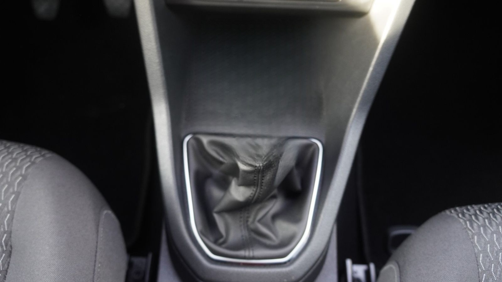 Volkswagen Caddy Maxi 1.4 TSI PDC 7-Sitzer AHK App-Connect foto 26