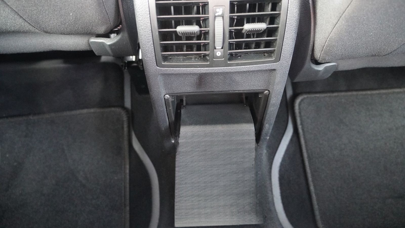 Volkswagen Caddy Maxi 1.4 TSI PDC 7-Sitzer AHK App-Connect foto 27