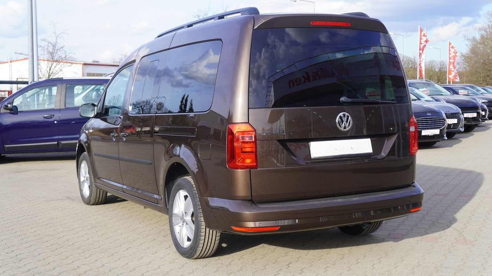 Volkswagen Caddy Maxi 1.4 TSI PDC 7-Sitzer AHK App-Connect foto 4