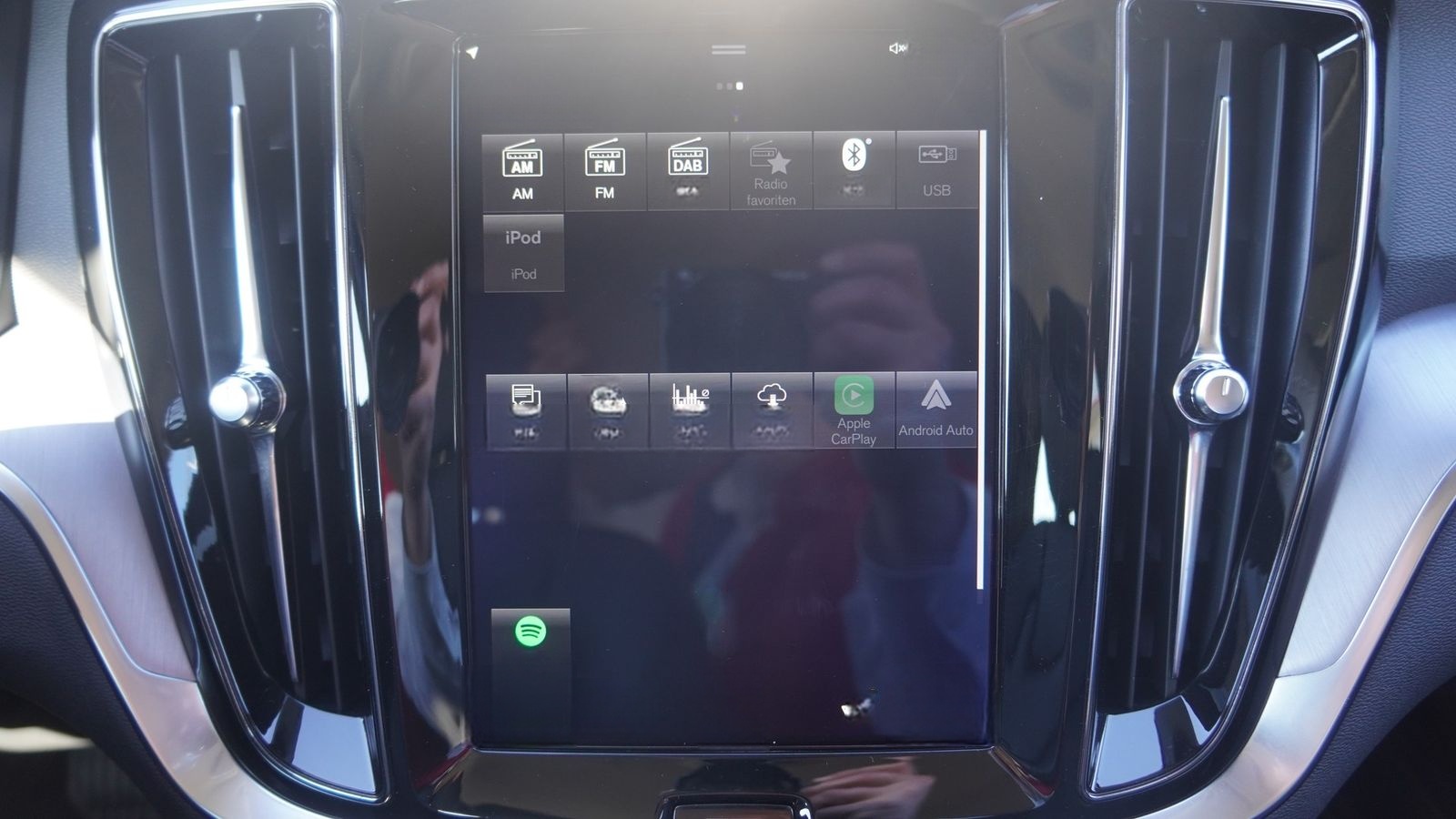 Volvo V60 Kombi T5 Momentum LED Navi Kamera Leder AHK foto 23