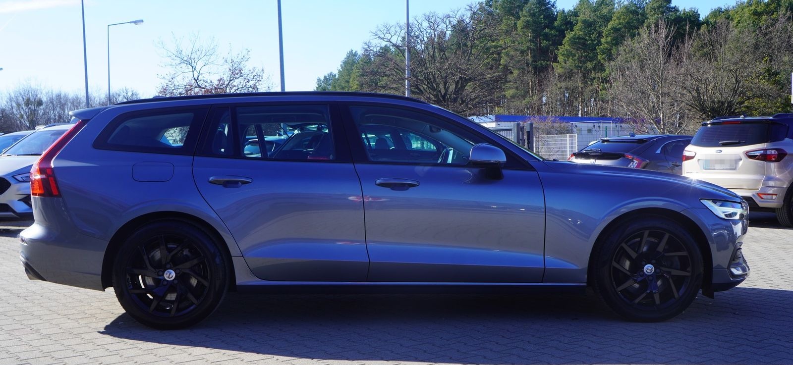 Volvo V60 Kombi T5 Momentum LED Navi Kamera Leder AHK foto 8