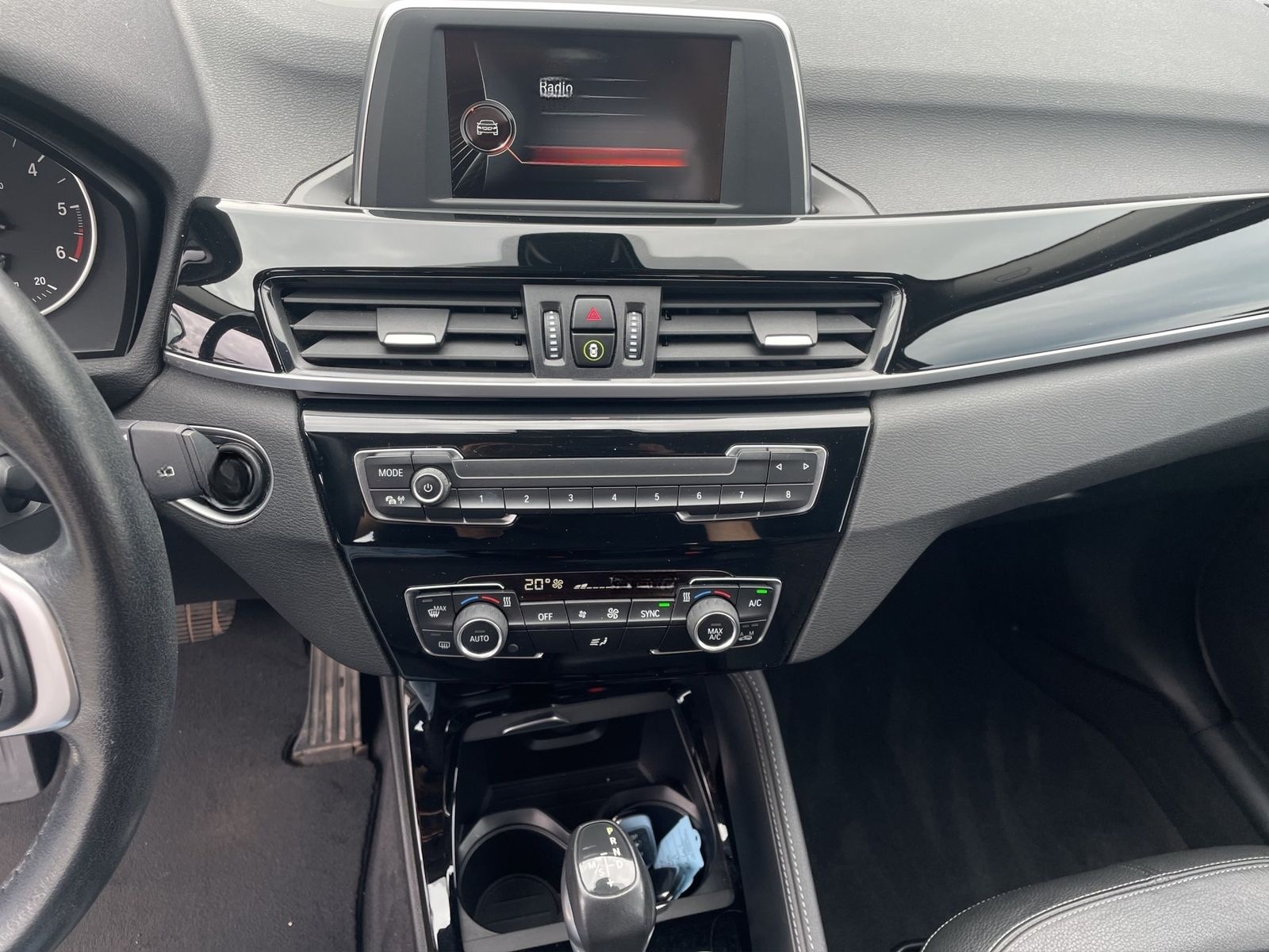 BMW X1 xDrive20d xLINE LED PDC TEMPOMAT foto 13