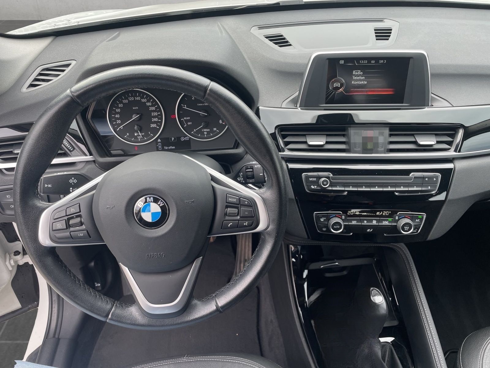 BMW X1 xDrive20d xLINE LED PDC TEMPOMAT foto 16