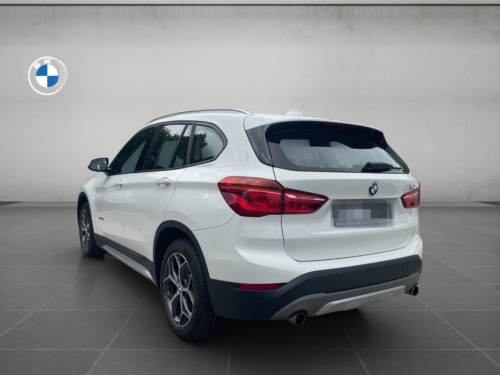 BMW X1 xDrive20d xLINE LED PDC TEMPOMAT foto 5