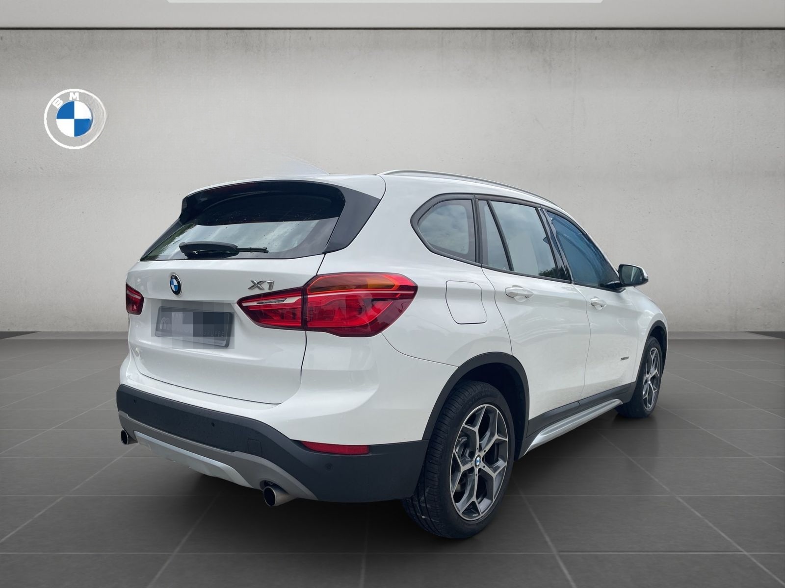 BMW X1 xDrive20d xLINE LED PDC TEMPOMAT foto 7