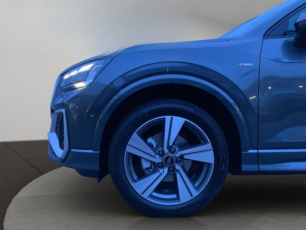 Audi Q2 S line 35 TFSI 110(150) kW(PS) S foto 3