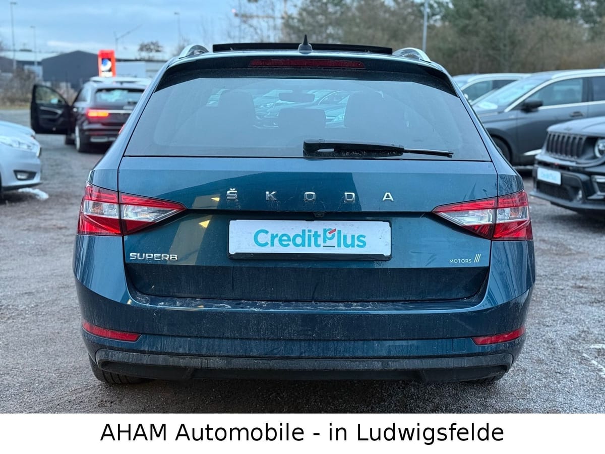Skoda Superb Combi Ambition PANO LEDER KAM LED MEMORY foto 5