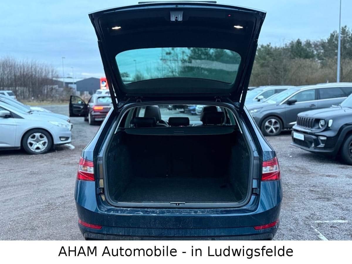 Skoda Superb Combi Ambition PANO LEDER KAM LED MEMORY foto 6