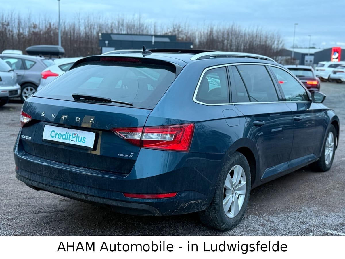 Skoda Superb Combi Ambition PANO LEDER KAM LED MEMORY foto 7