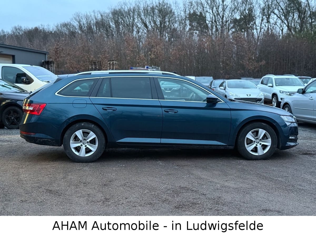 Skoda Superb Combi Ambition PANO LEDER KAM LED MEMORY foto 8