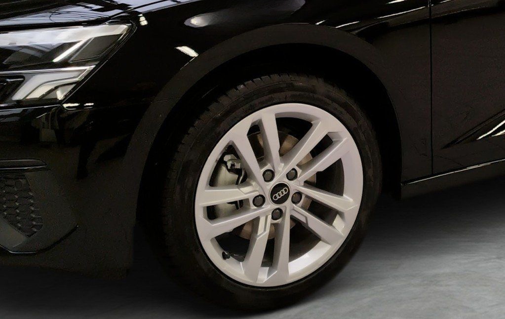 Audi A3 Sportback 30 TFSI S tronic LED SHZ Klima Navi foto 4