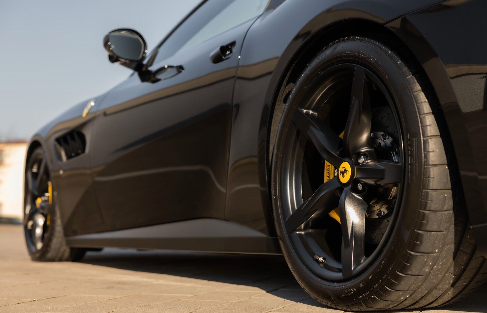 Ferrari GTC4 Lusso T V8 foto 25