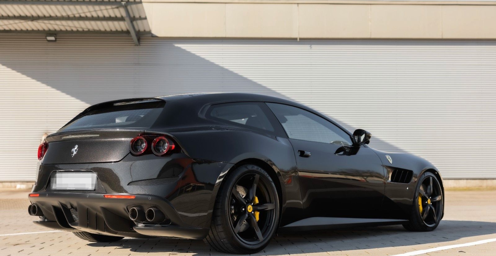Ferrari GTC4 Lusso T V8 foto 4