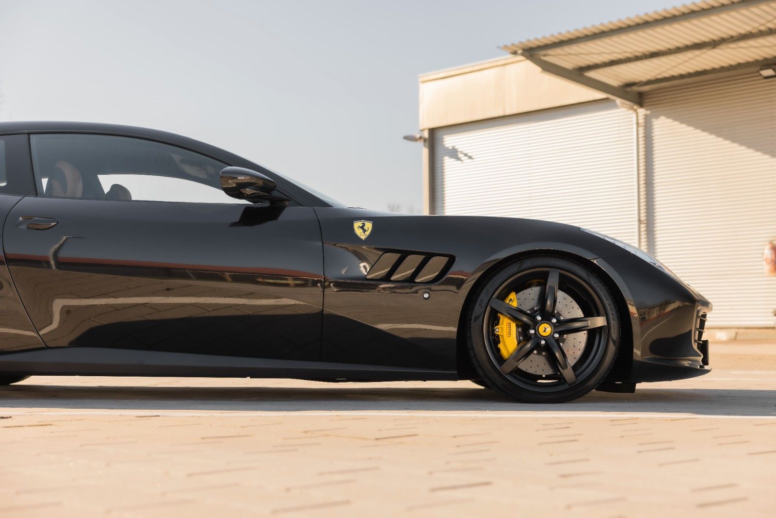 Ferrari GTC4 Lusso T V8 foto 9
