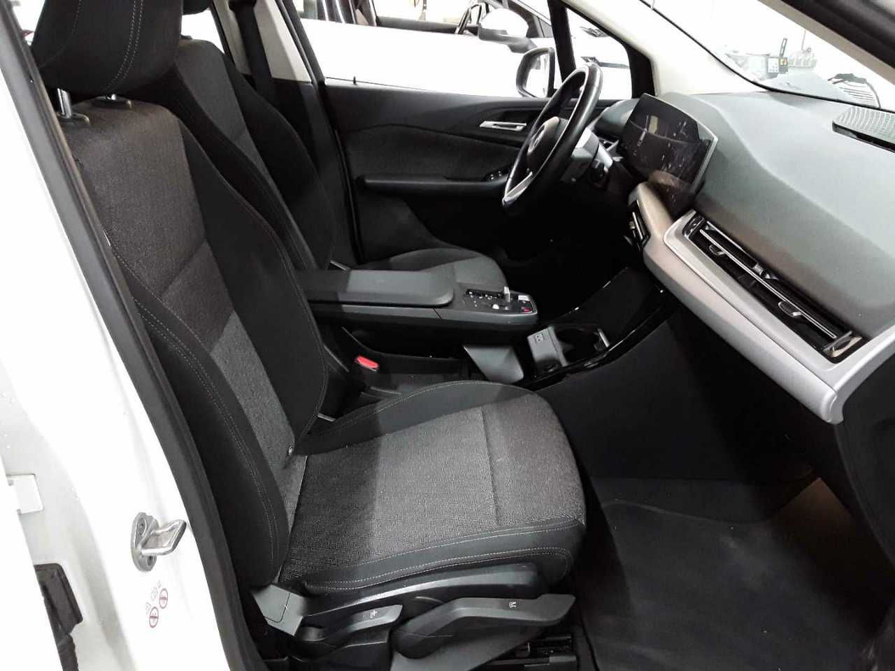 BMW 230e xDrive Active Tourer Aut. Navi AHK  foto 11