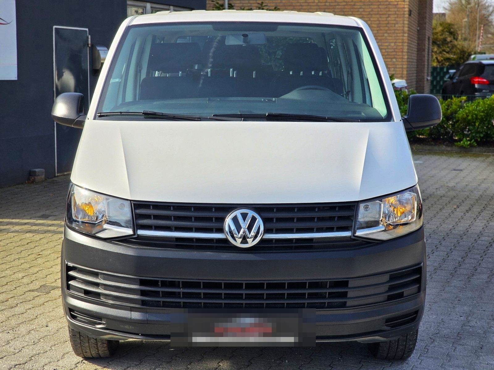 Volkswagen T6 Transporter 9Sitzer Klima AHK-TÜV/Service NEU foto 2