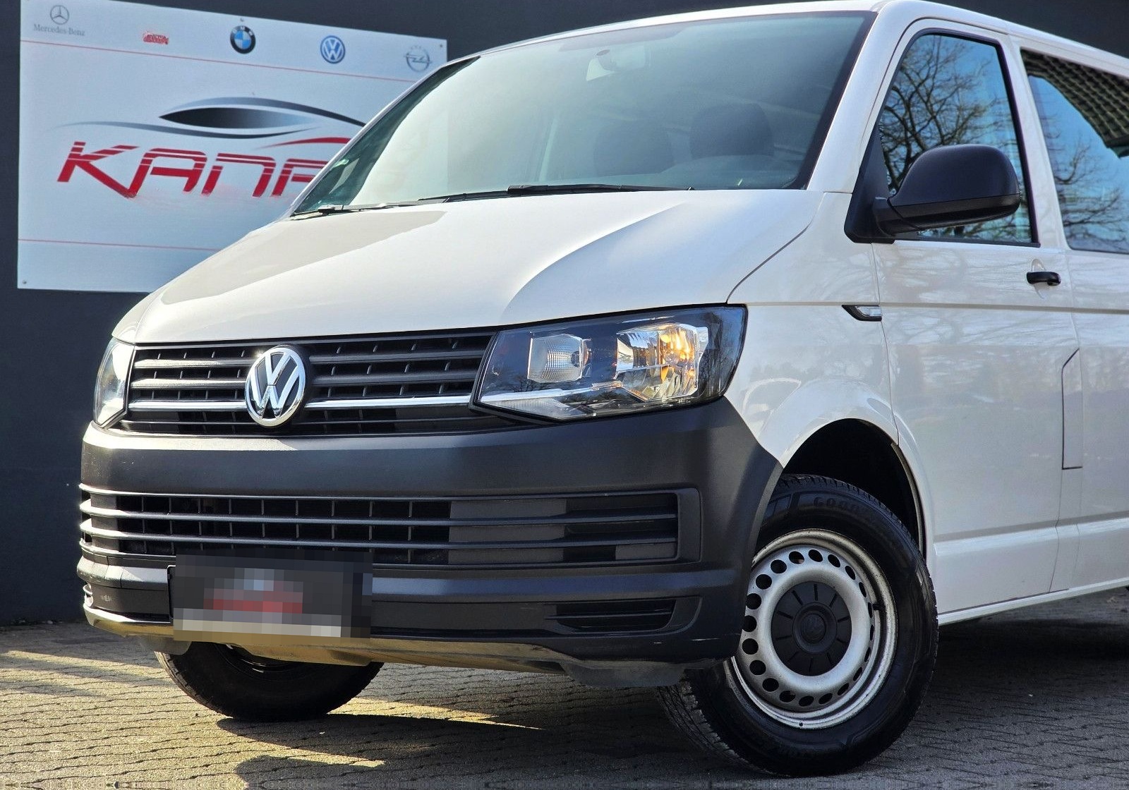 Volkswagen T6 Transporter 9Sitzer Klima AHK-TÜV/Service NEU foto 21