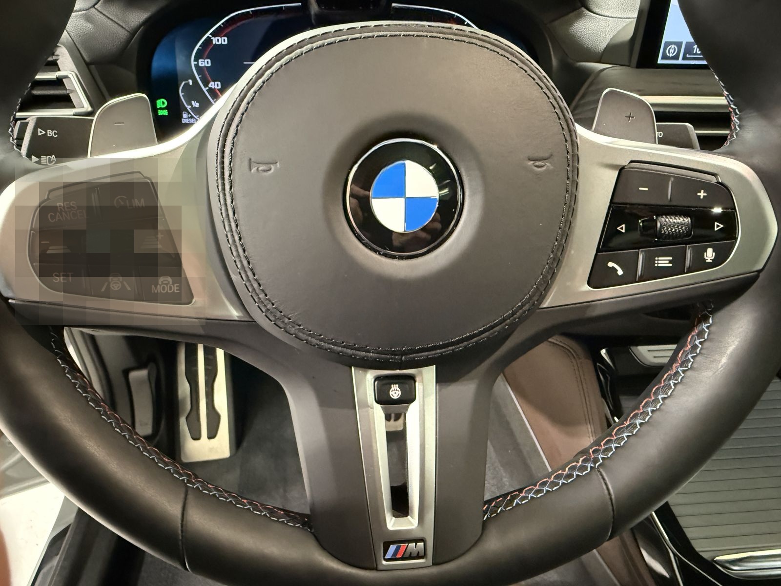 BMW X4 M40d Standhzg AHK ACC RFK Pano HUD HiFi foto 16