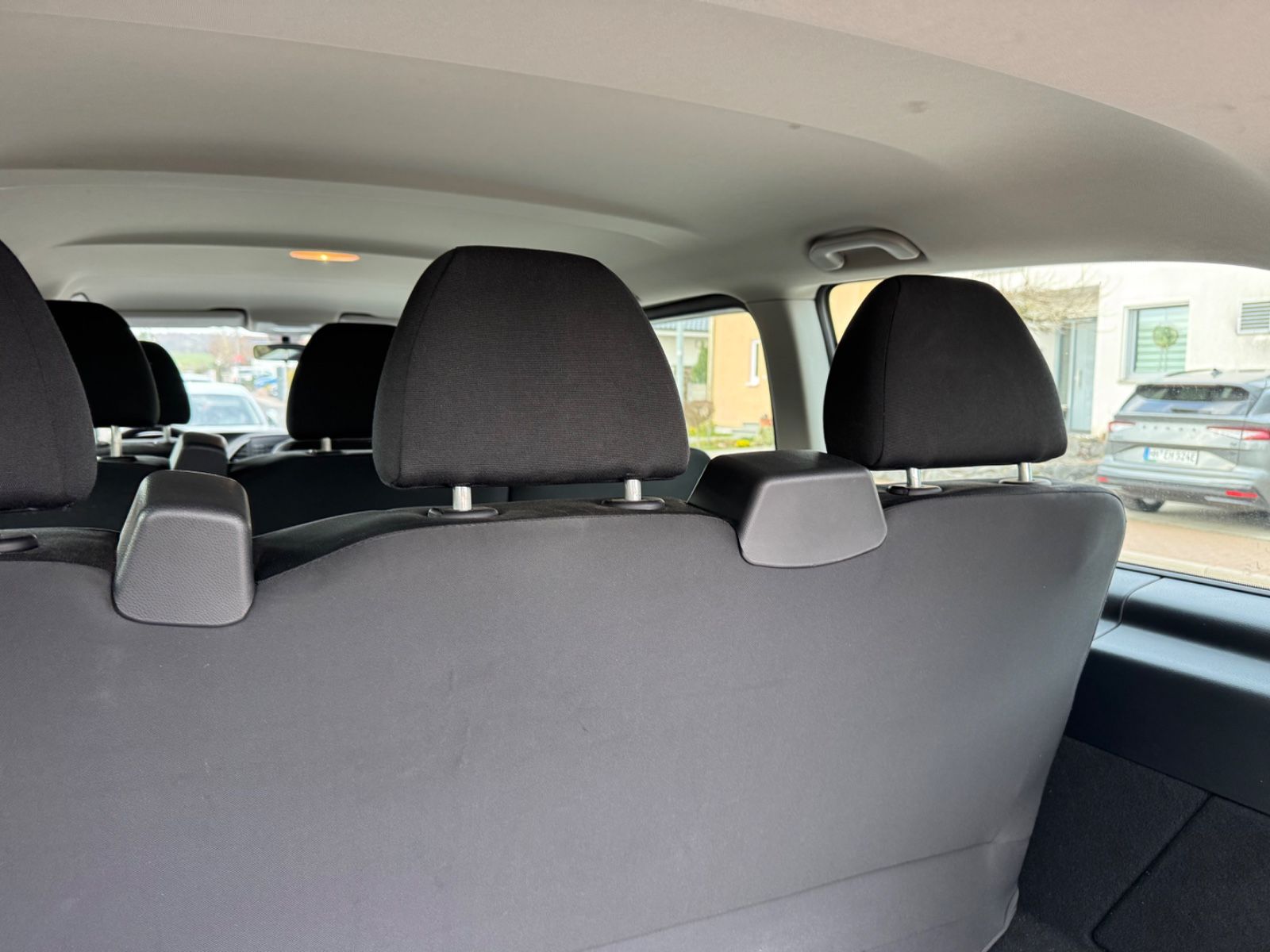 Mercedes-Benz Vito Tourer 109 CDI Pro FWD lang 9Sitzer+1Hand! foto 13