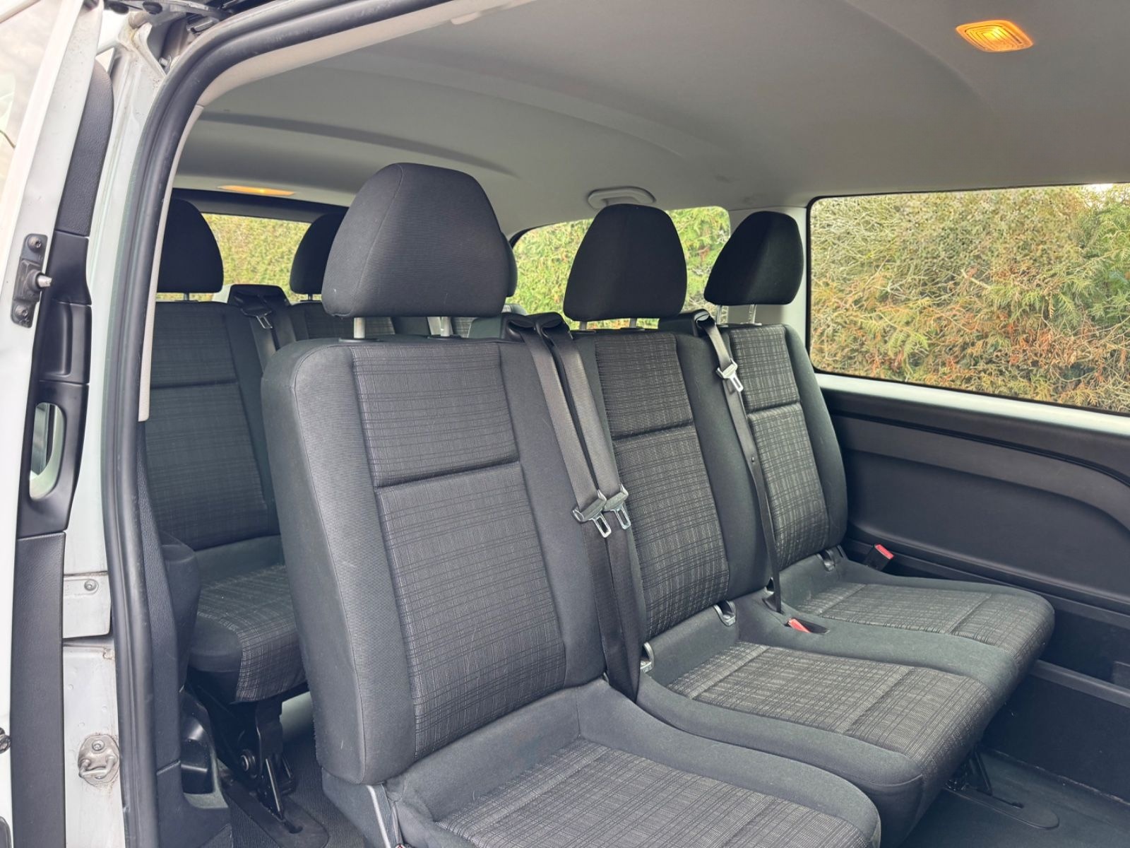 Mercedes-Benz Vito Tourer 109 CDI Pro FWD lang 9Sitzer+1Hand! foto 17