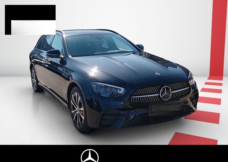 Mercedes-Benz E 300 T de 4M AMG DISTRO HUD 360 BURMESTER NIGHT foto 2