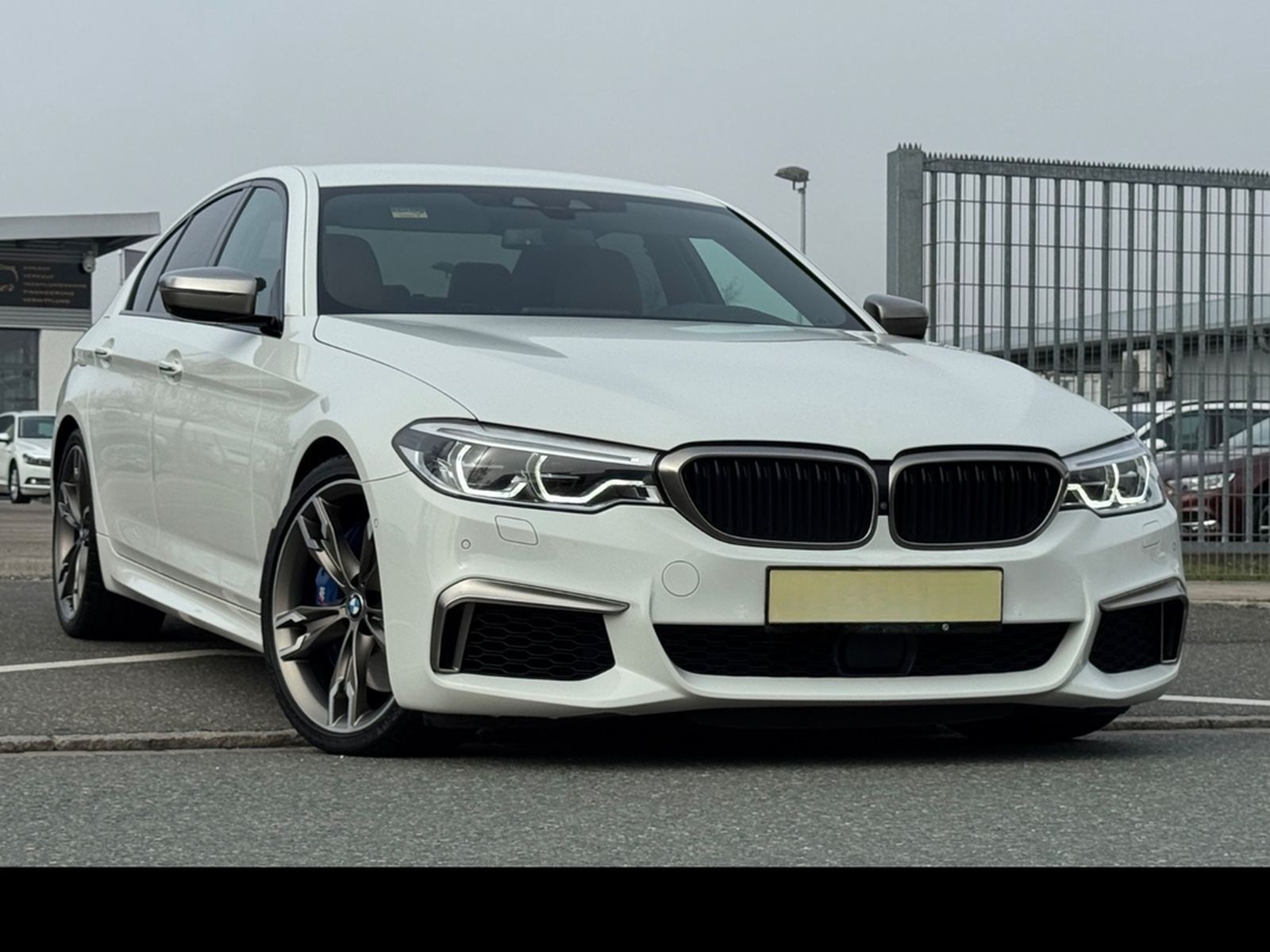 BMW M550 i xDrive*ACC*HEAD-UP*SOFT-CLOSE*H&K*360°K foto 2