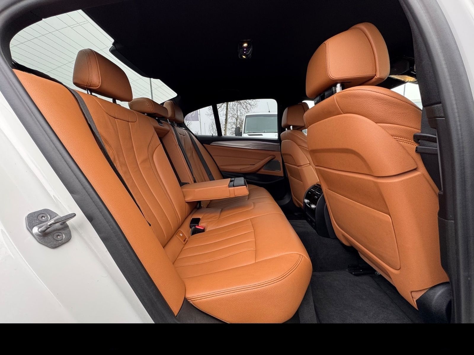 BMW M550 i xDrive*ACC*HEAD-UP*SOFT-CLOSE*H&K*360°K foto 12