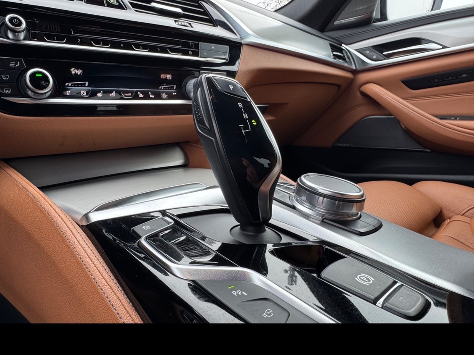 BMW M550 i xDrive*ACC*HEAD-UP*SOFT-CLOSE*H&K*360°K foto 13