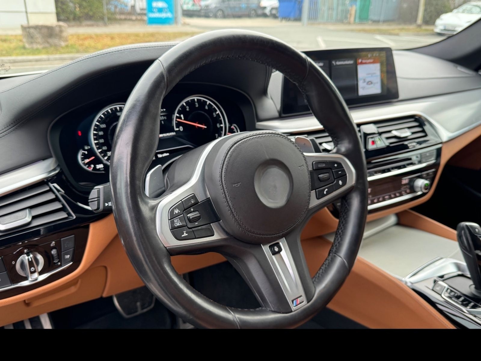 BMW M550 i xDrive*ACC*HEAD-UP*SOFT-CLOSE*H&K*360°K foto 16