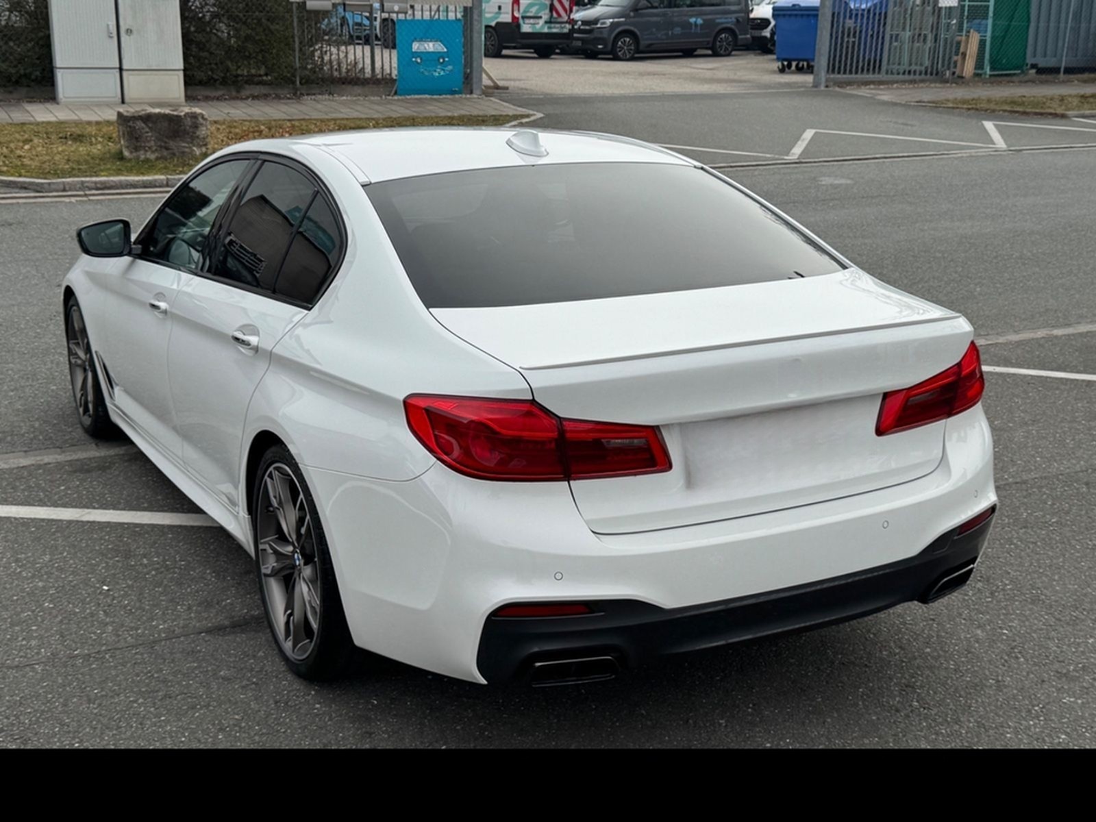 BMW M550 i xDrive*ACC*HEAD-UP*SOFT-CLOSE*H&K*360°K foto 36