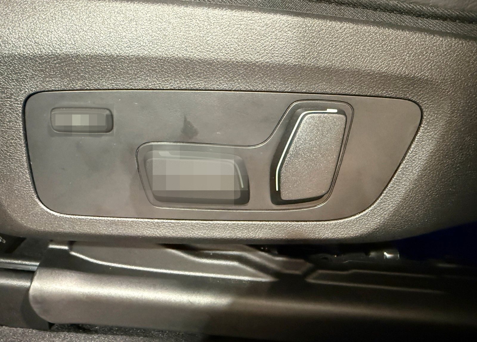 BMW X4 M40i AHK ACC RFK Pano HUD HK Laser eSitze 21" foto 21