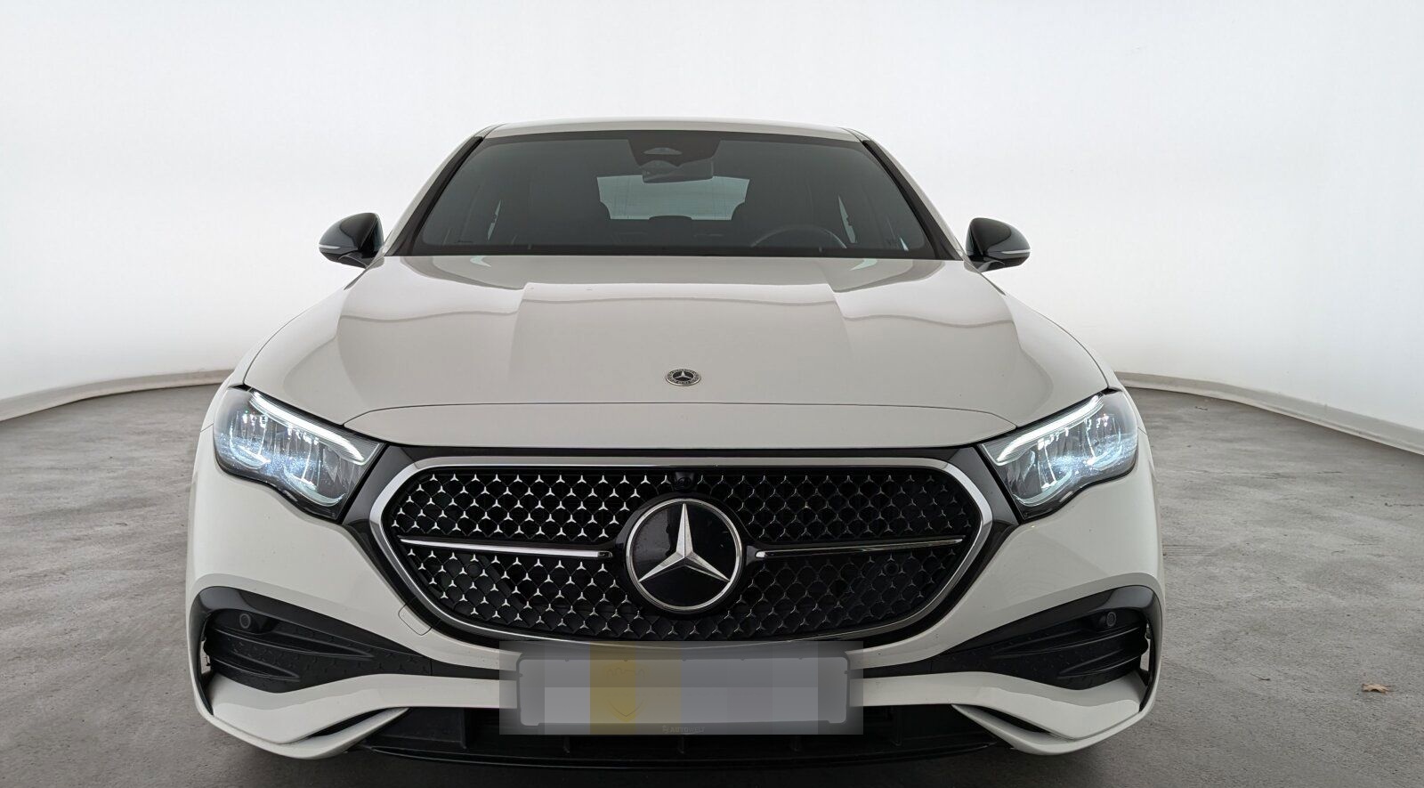 Mercedes-Benz E 220 d AMG Line Advanced LED+NAVI+RFK+SHZ+ACC+ foto 2