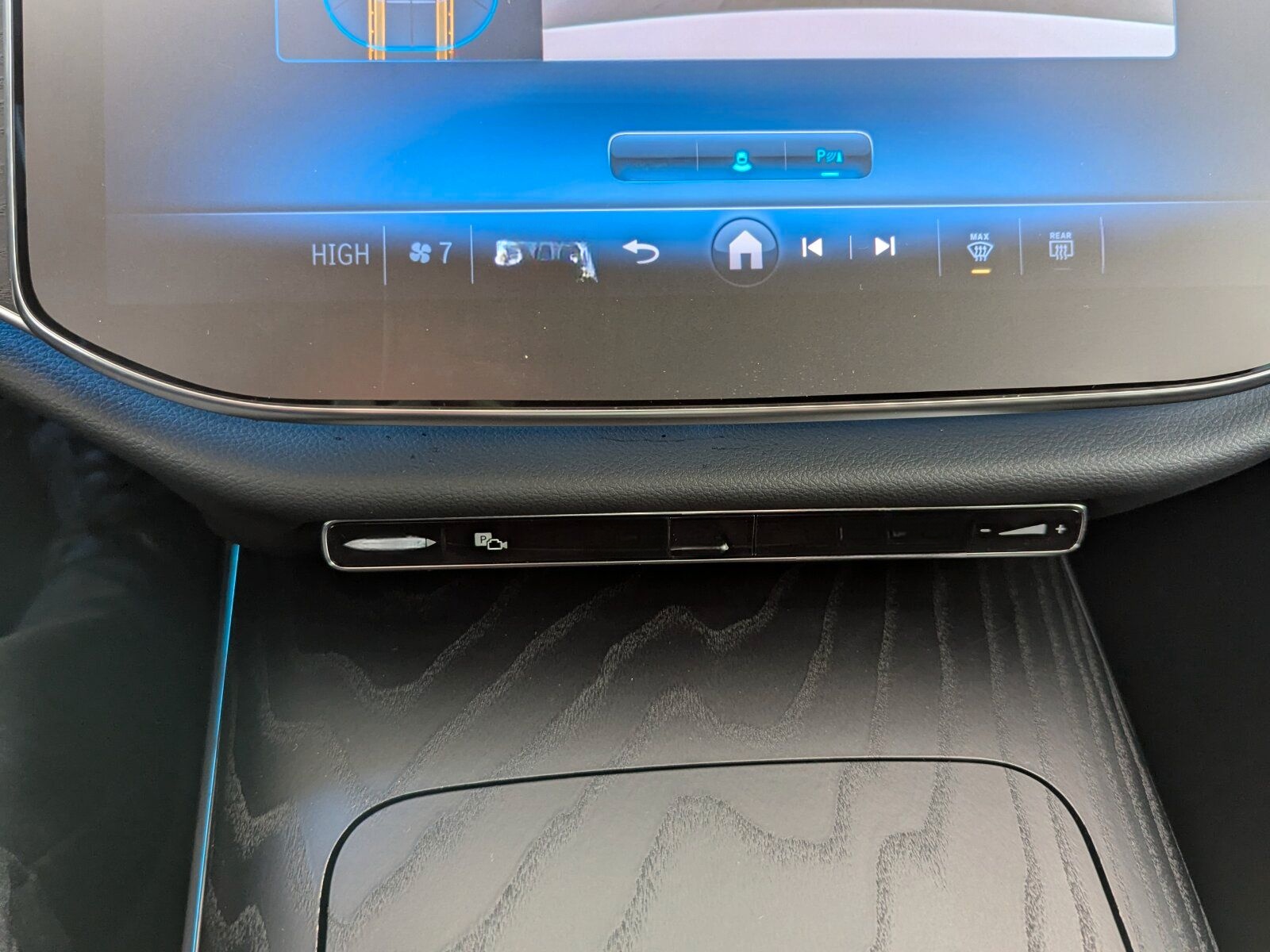 Mercedes-Benz E 220 d AMG Line Advanced LED+NAVI+RFK+SHZ+ACC+ foto 21