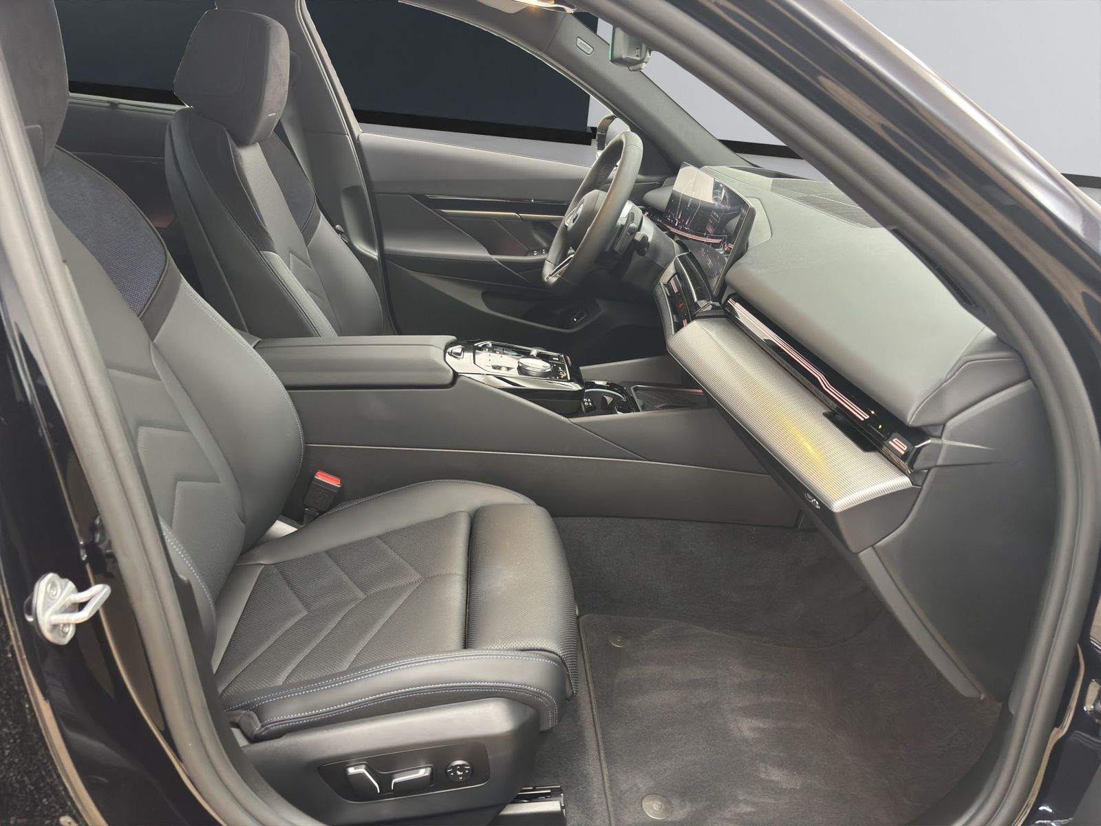 BMW 540d xDrive Limousine [M Sport, LC Prof., 360°] foto 6