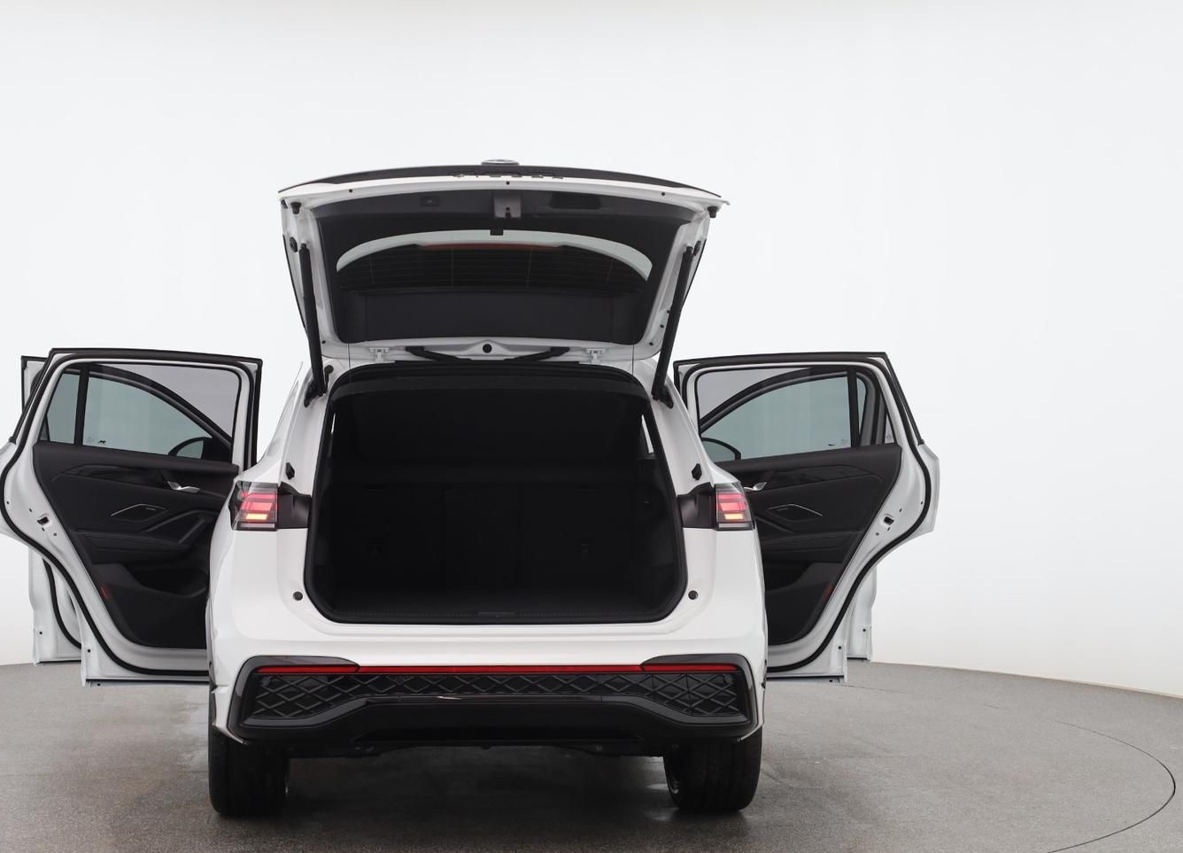 Volkswagen Tiguan R-Line eTSI DSG foto 12