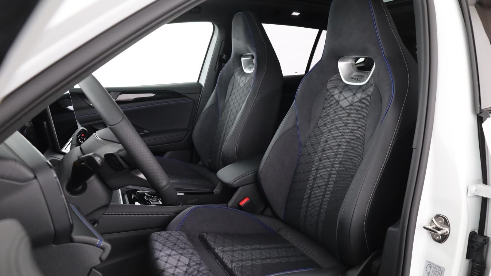 Volkswagen Tiguan R-Line eTSI DSG foto 17