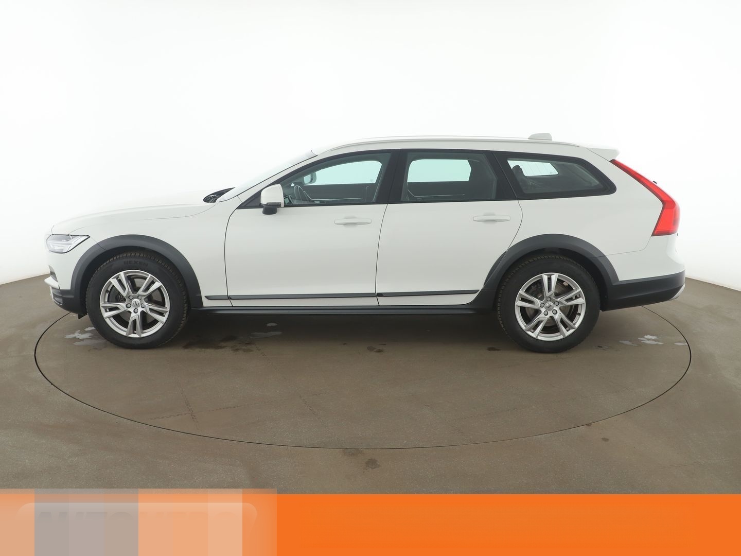 Volvo V90 Cross Country 2.0 D4 AWD Aut.*NAV*LED*ACC*SH foto 3