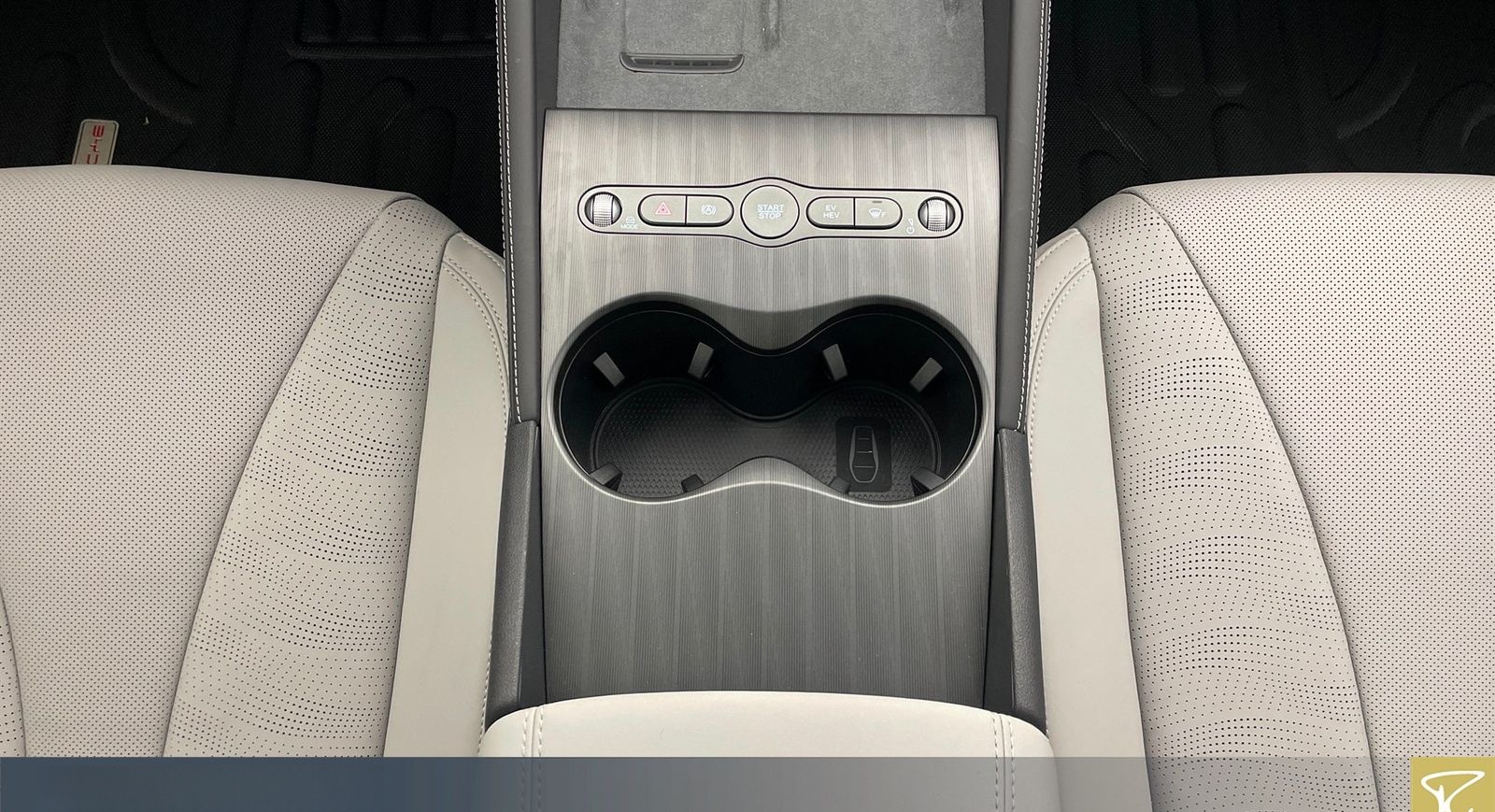 BYD Seal Seal 6 DM-i Tou Comfort SkyLou,Navi,eSD,Pan foto 11