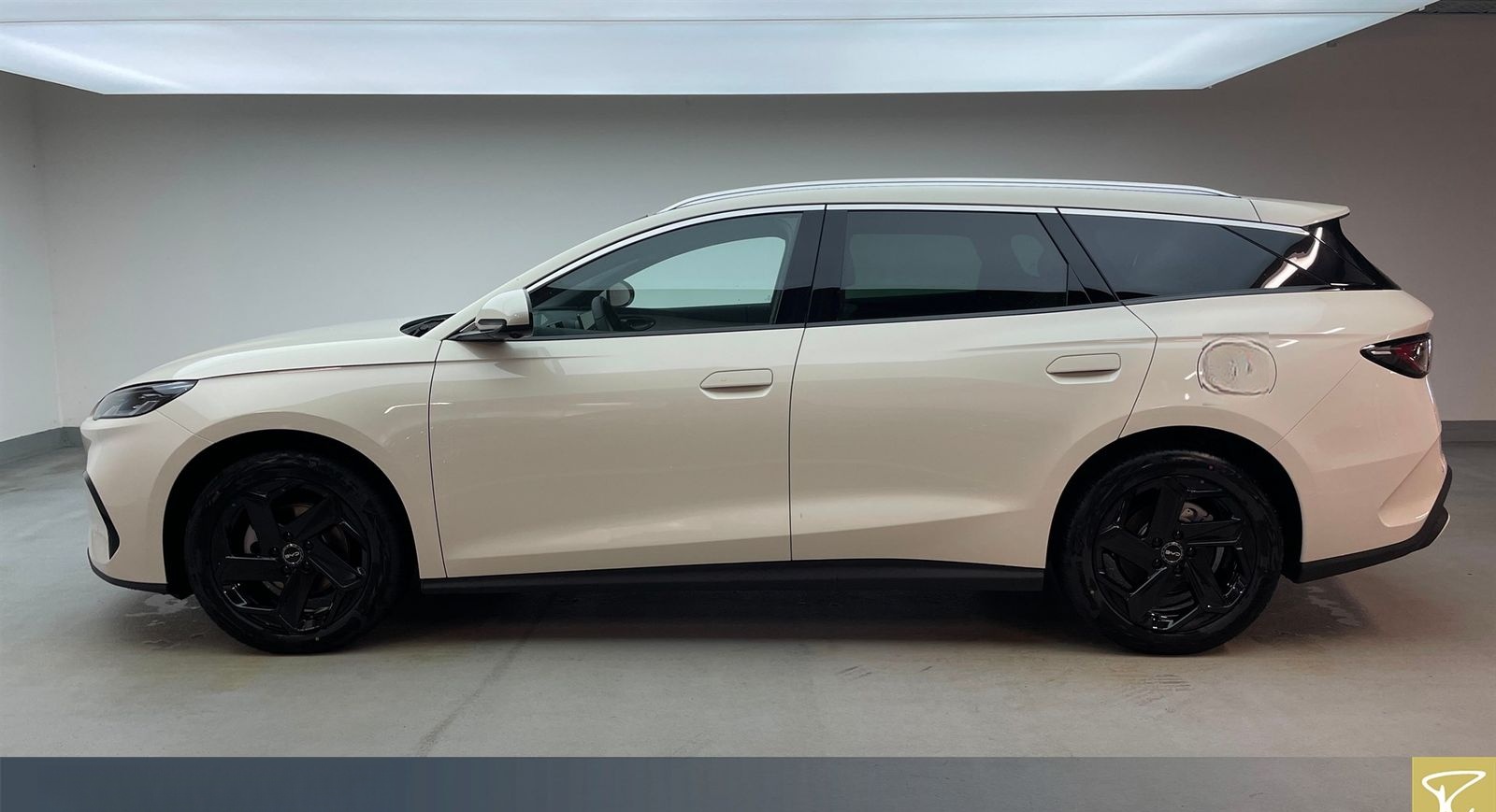 BYD Seal Seal 6 DM-i Tou Comfort SkyLou,Navi,eSD,Pan foto 9