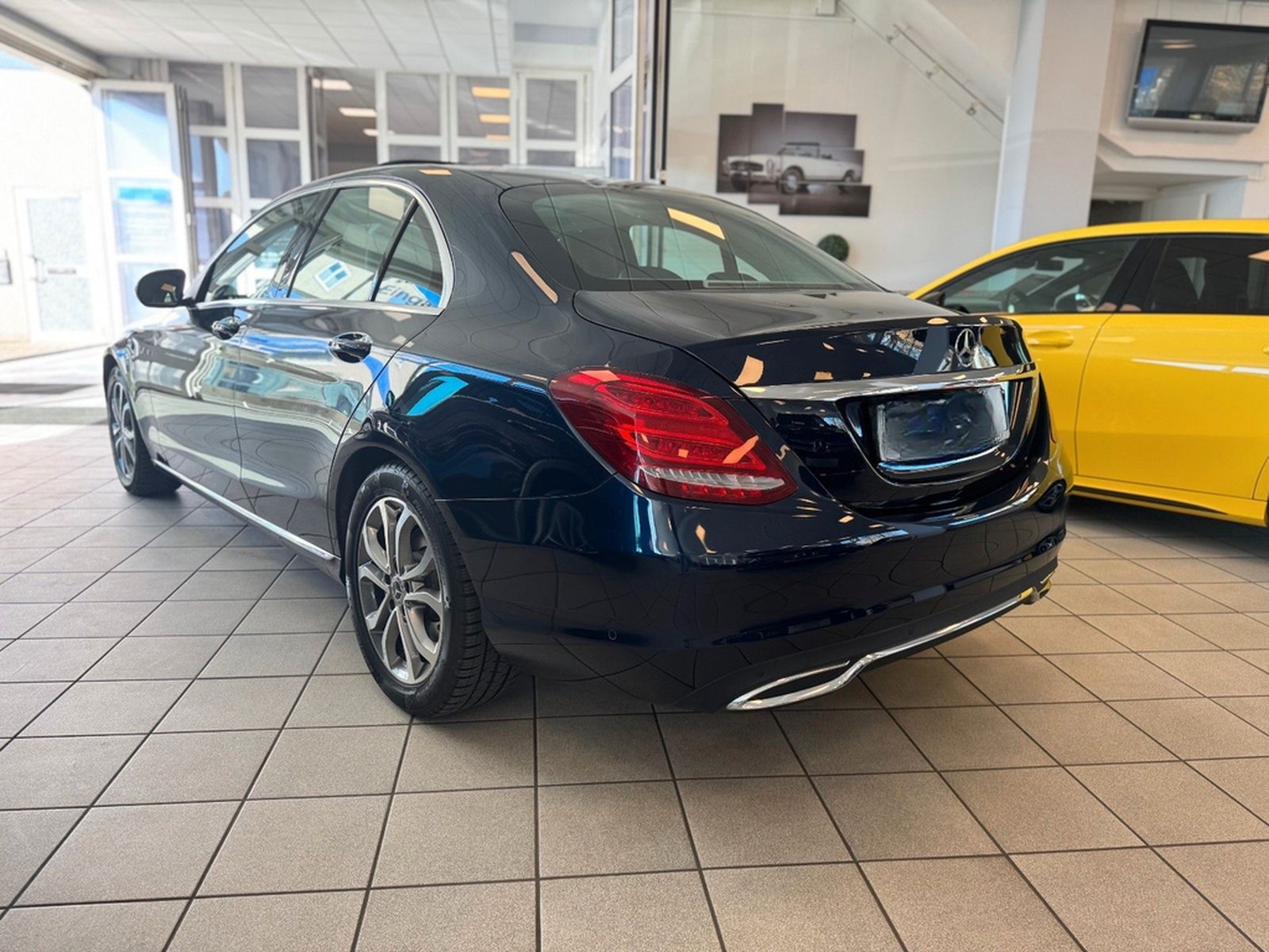 Mercedes-Benz C 200 Avantgarde 9G-Tr. AirMatic SHZ PTS LED SHD foto 5