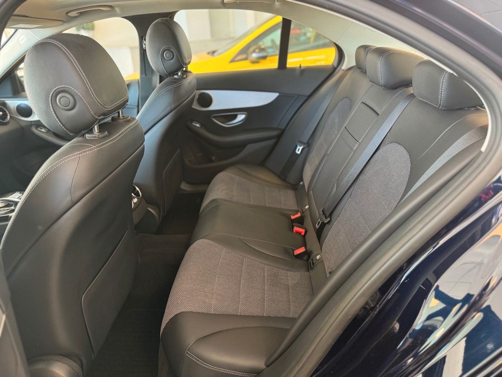 Mercedes-Benz C 200 Avantgarde 9G-Tr. AirMatic SHZ PTS LED SHD foto 10